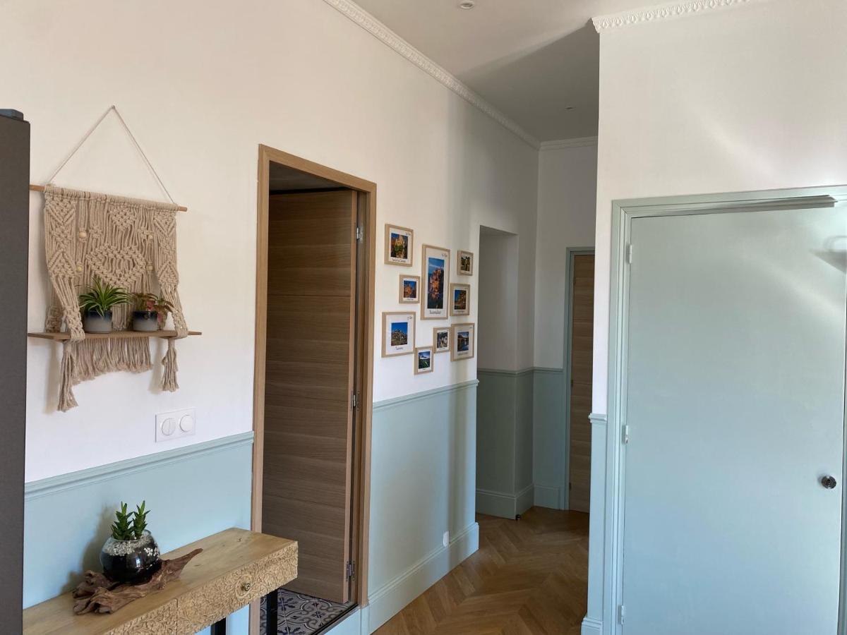 Magnifique Appartement Climatise - Classe 4 Etoiles Terrasson Exteriér fotografie