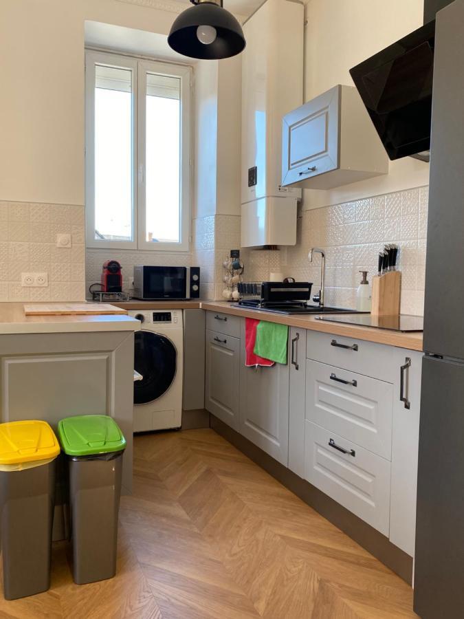 Magnifique Appartement Climatise - Classe 4 Etoiles Terrasson Exteriér fotografie